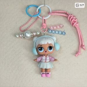 Lol Surprise- series 2- snow angel- Original release doll